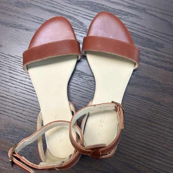 Nisolo Serena Sandals (37) - Picture 9 of 16
